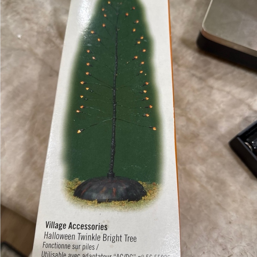 Department 56 Halloween Twinkle Bright Tree - Orange as is